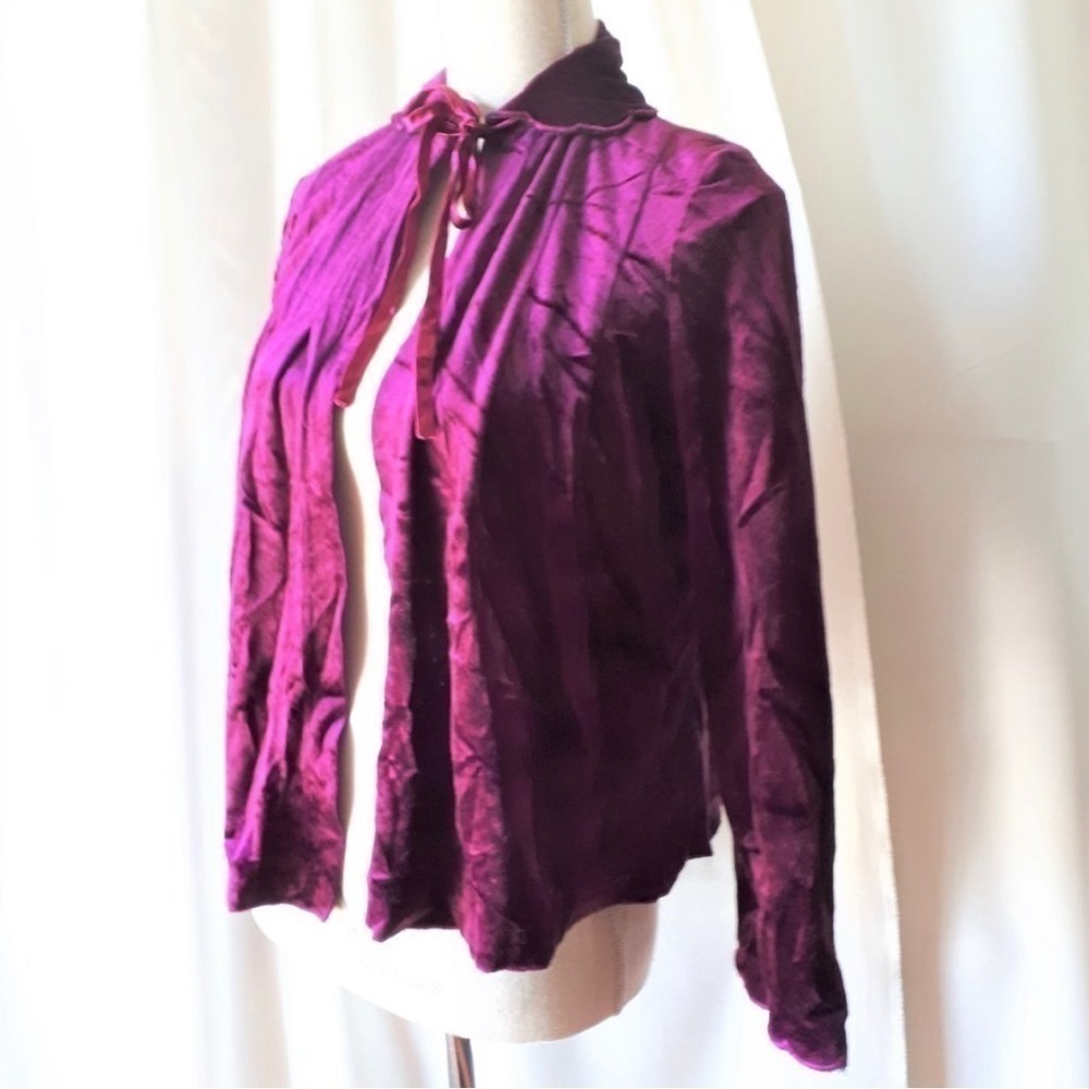 VINTAGE 1970s Lady Diana Bards Fashions Fuchsia Velvet Cardigan fits like XS-S - Picture 2 of 7
